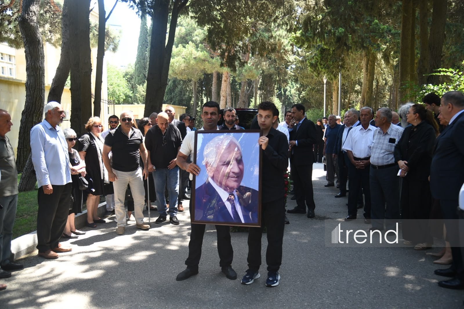 Xalq şairi Nəriman Həsənzadə I Fəxri xiyabanda dəfn olunub (FOTO)