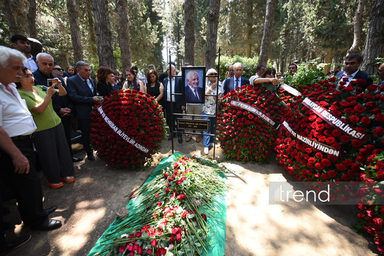 Xalq şairi Nəriman Həsənzadə I Fəxri xiyabanda dəfn olunub (FOTO)