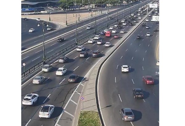 DİQQƏT: Bu yollarda tıxac var - SİYAHI
