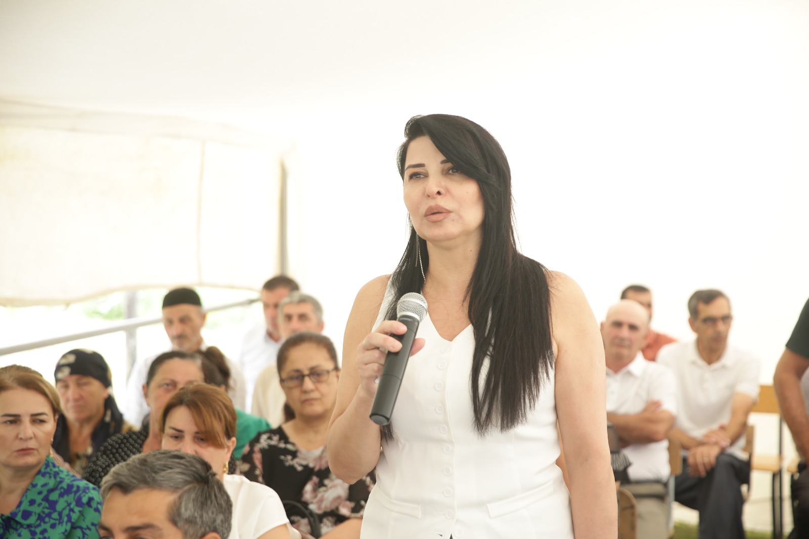 Xaçmazın Mürşüdoba kəndində sakinlərin müraciət və təklifləri dinlənilib (FOTO)
