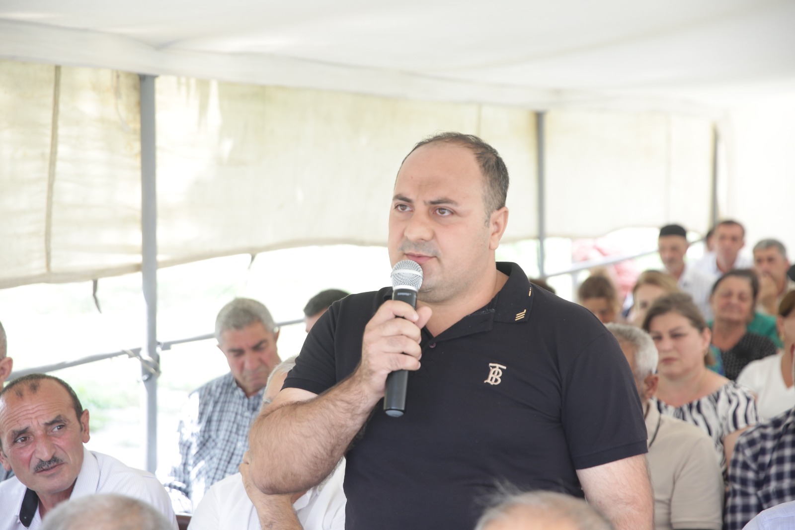 Xaçmazın Mürşüdoba kəndində sakinlərin müraciət və təklifləri dinlənilib (FOTO)