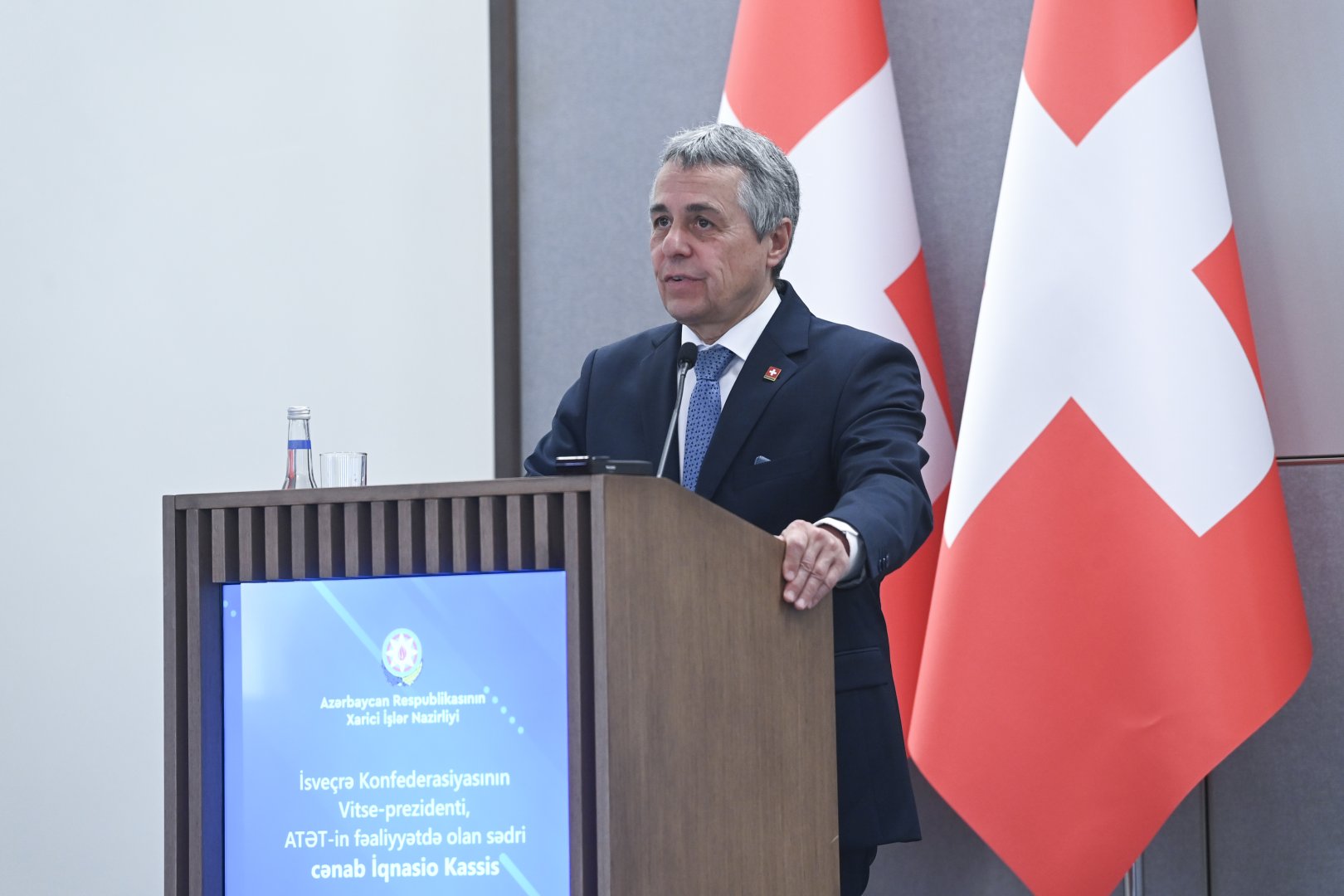 Ceyhun Bayramov İsveçrənin XİN rəhbəri ilə regional təhlükəsizliyi müzakirə edib (FOTO) (YENİLƏNİB)