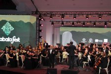 XV Qəbələ Beynəlxalq Musiqi Festivalı başa çatıb (FOTO/VİDEO)