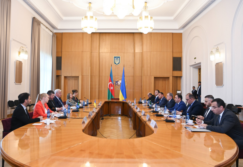 Azərbaycan və Ukrayna XİN başçıları ölkələrin strateji tərəfdaşlığını müzakirə ediblər (FOTO) (YENİLƏNİB)