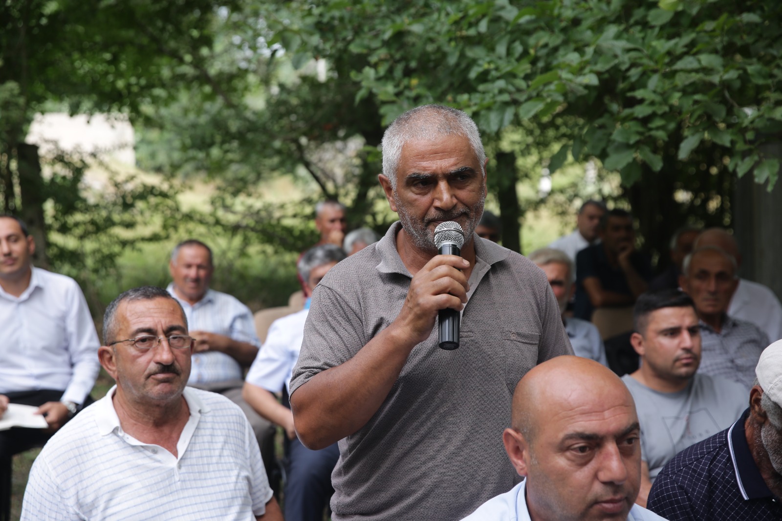 Xaçmazın Müşkür kəndində növbəti səyyar qəbul keçirilib (FOTO)