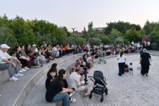 Bakıda axşam konsertləri keçirilir (FOTO)