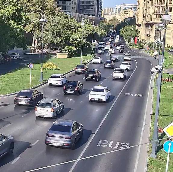 DİQQƏT: Bu yollarda tıxac var - SİYAHI (FOTO)