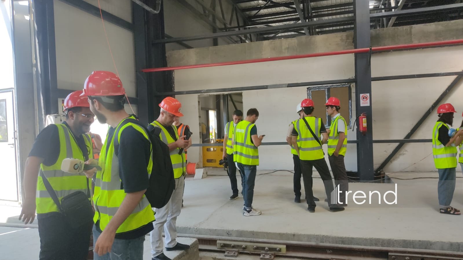“Dərnəgül” elektrik deposunda inşaat işlərinin ikinci mərhələsi yekunlaşıb (FOTO)