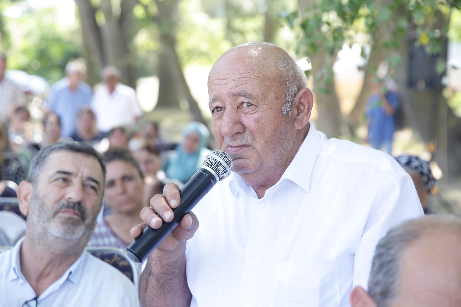 Xaçmaz Rayon İcra Hakimiyyətinin başçısı Elnur Rzayev Qalağan kəndində növbəti səyyar qəbul keçirib
