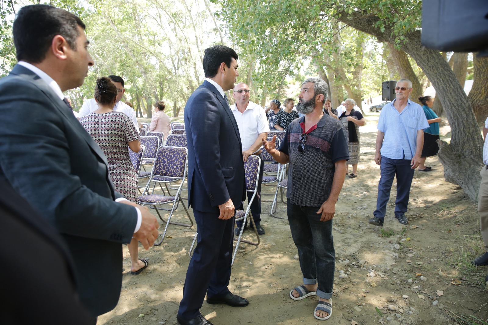 Xaçmaz Rayon İcra Hakimiyyətinin başçısı Elnur Rzayev Qalağan kəndində növbəti səyyar qəbul keçirib