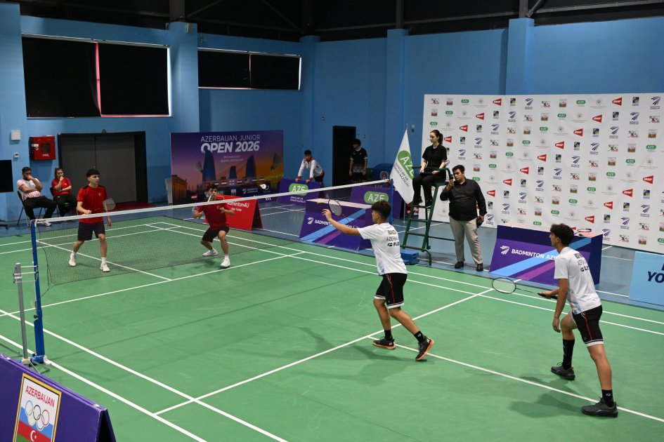 Azərbaycan badmintonçuları Bakıda keçirilən beynəlxalq turniri 4 medalla başa vurublar (FOTO)