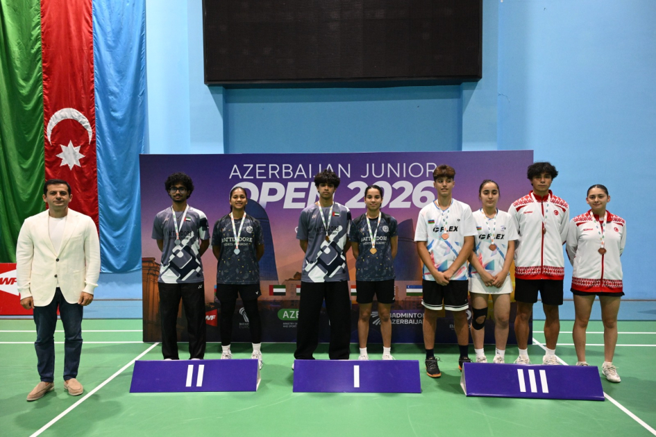 Azərbaycan badmintonçuları Bakıda keçirilən beynəlxalq turniri 4 medalla başa vurublar (FOTO)