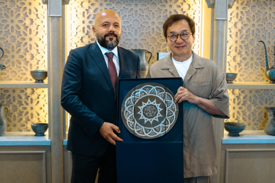 Ceki Çanın rol aldığı filmin Azərbaycandakı çəkilişləri yekunlaşıb (FOTO)