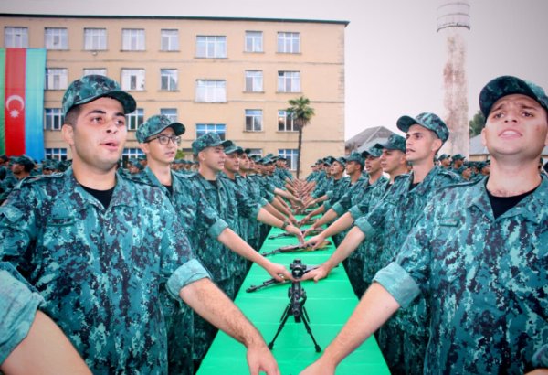 DSX-nin birləşmə və hərbi hissələrində gənc əsgərlərin andiçmə mərasimi keçirilib (FOTO)