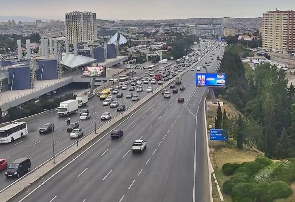 DİQQƏT: Bu yollarda tıxac var - SİYAHI