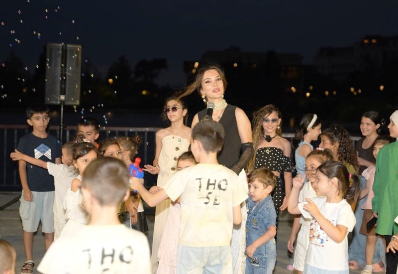 Bakıda axşam konsertləri davam edir (FOTO)