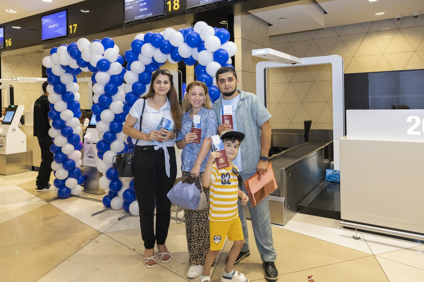 Azərbaycan Hava Yolları Atırauya ilk reysini uğurla həyata keçirib - FOTO