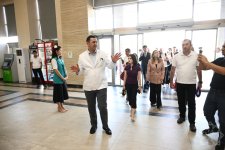 Azərbaycan jurnalistləri Özbəkistanın Milli Uşaq Tibb Mərkəzinin fəaliyyəti ilə tanış olublar (FOTO)
