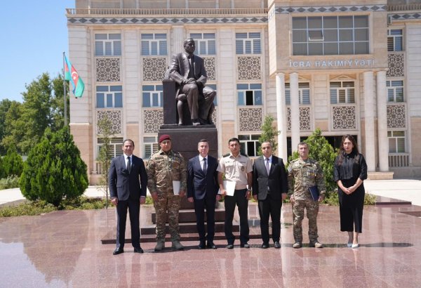 Naxçıvanda şəhid ailələri və müharibə əlillərinə 68 mənzil verilib (FOTO)