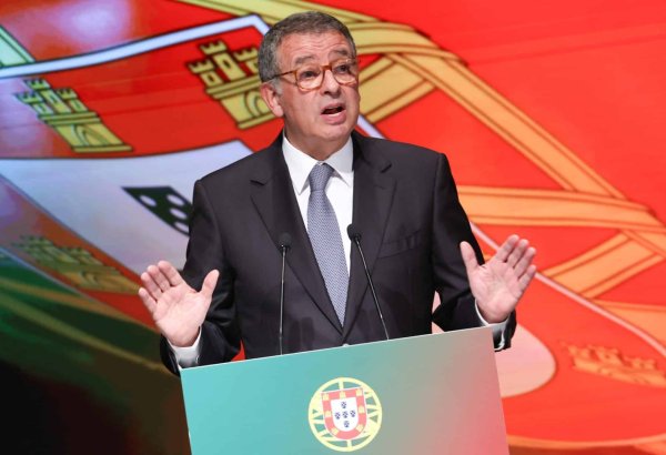 Portuqaliyada üzü tam qapayan geyimlər qadağan edilib