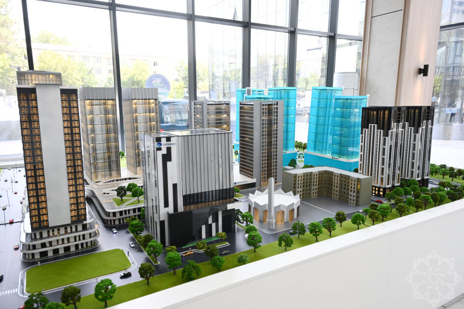 Azərbaycan mediası nümayəndələri IT Park Uzbekistan ekosistemi ilə tanış olublar (FOTO)