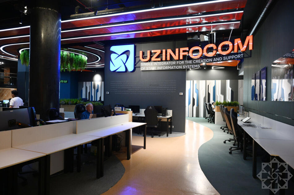 Azərbaycan mediası nümayəndələri IT Park Uzbekistan ekosistemi ilə tanış olublar (FOTO)