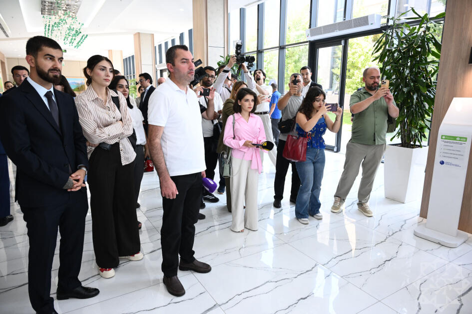 Azərbaycan mediası nümayəndələri IT Park Uzbekistan ekosistemi ilə tanış olublar (FOTO)