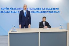 Naxçıvanda şəhid ailələri və müharibə əlillərinə 68 mənzil verilib (FOTO)
