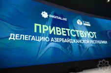 Azərbaycan mediası nümayəndələri IT Park Uzbekistan ekosistemi ilə tanış olublar (FOTO)