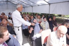 Xaçmazın Qusarçay kəndində növbəti səyyar qəbul keçirilib (FOTO)
