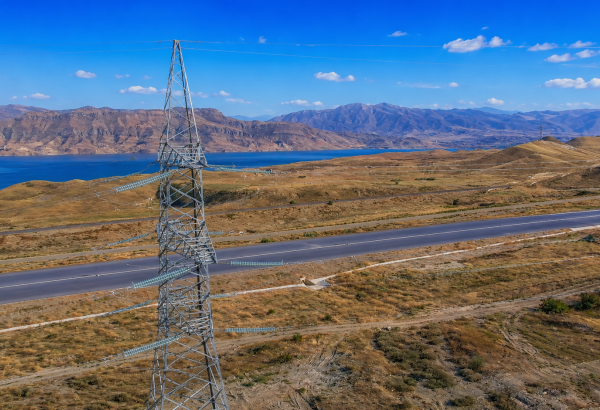 “Zəngəzur” elektrik ötürmə xəttində işlərin birinci mərhələsi yekunlaşır (FOTO)