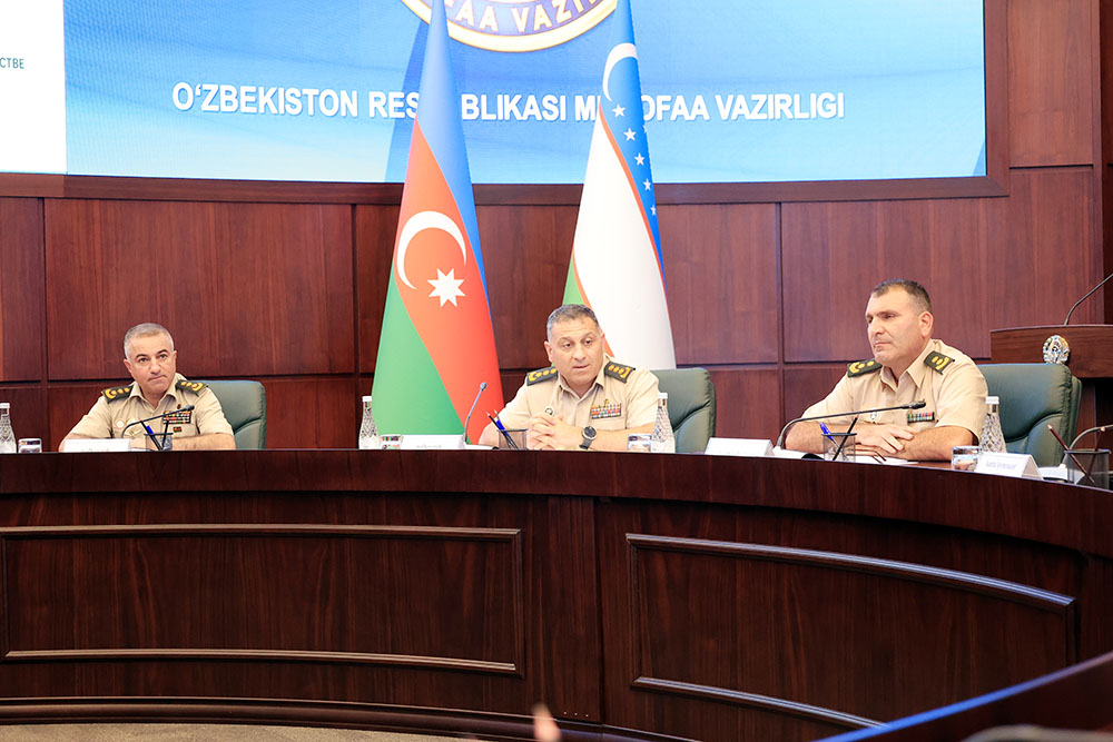 Azərbaycan və Özbəkistan müdafiə nazirlikləri arasında təcrübə mübadiləsi aparılıb (FOTO)