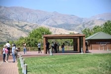 “Sea Breeze Uzbekistan”: Çarvak sahilində yeni möhtəşəm kurort (FOTO)