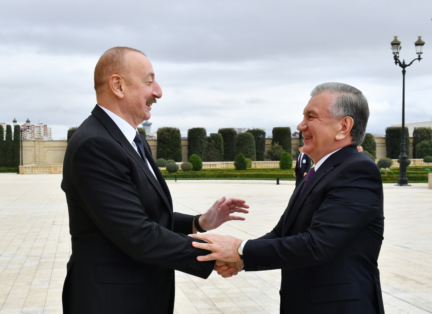 Prezident İlham Əliyev Özbəkistanın Milli İnformasiya Agentliyinə müsahibə verib (FOTO)