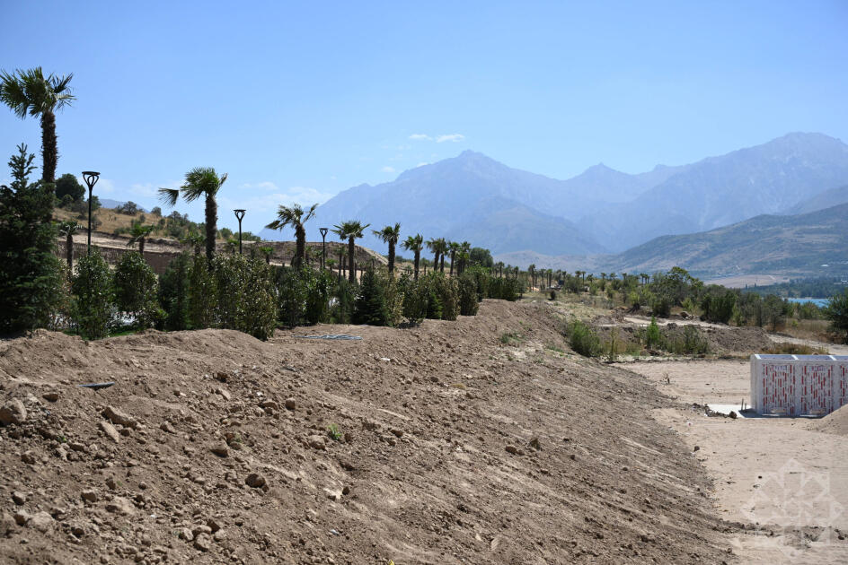 “Sea Breeze Uzbekistan”: Çarvak sahilində yeni möhtəşəm kurort (FOTO)