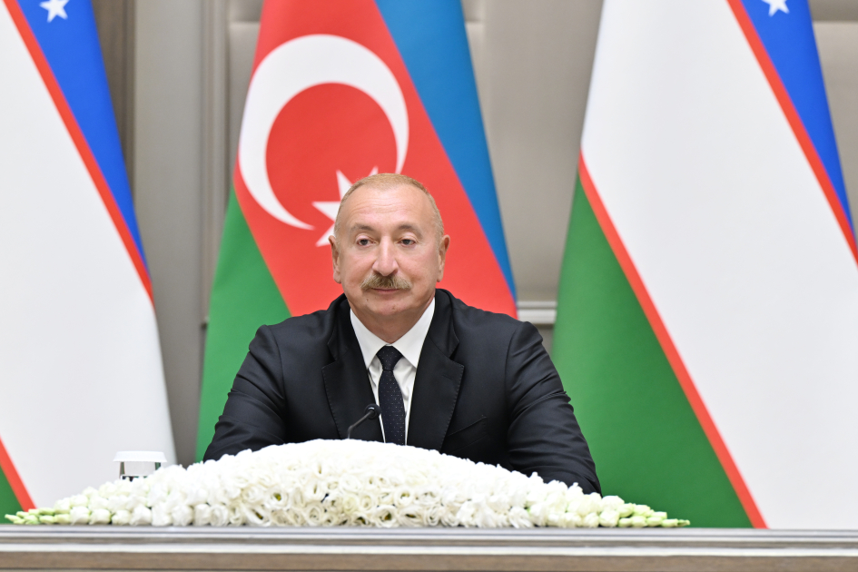 Azərbaycan və Özbəkistan prezidentləri mətbuata bəyanatlarla çıxış ediblər (FOTO) (YENİLƏNƏCƏK)