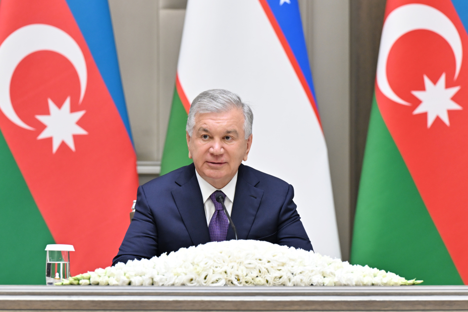 Azərbaycan və Özbəkistan prezidentləri mətbuata bəyanatlarla çıxış ediblər (FOTO) (YENİLƏNƏCƏK)