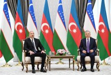Daşkənddə Azərbaycan Prezidenti İlham Əliyevin Özbəkistan Prezidenti ilə təkbətək görüşü olub (FOTO/VİDEO)