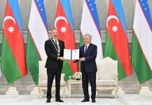 Daşkənddə Azərbaycan və Özbəkistan prezidentlərinin təltifolunma mərasimi keçirilib (FOTO) (YENİLƏNƏCƏK)
