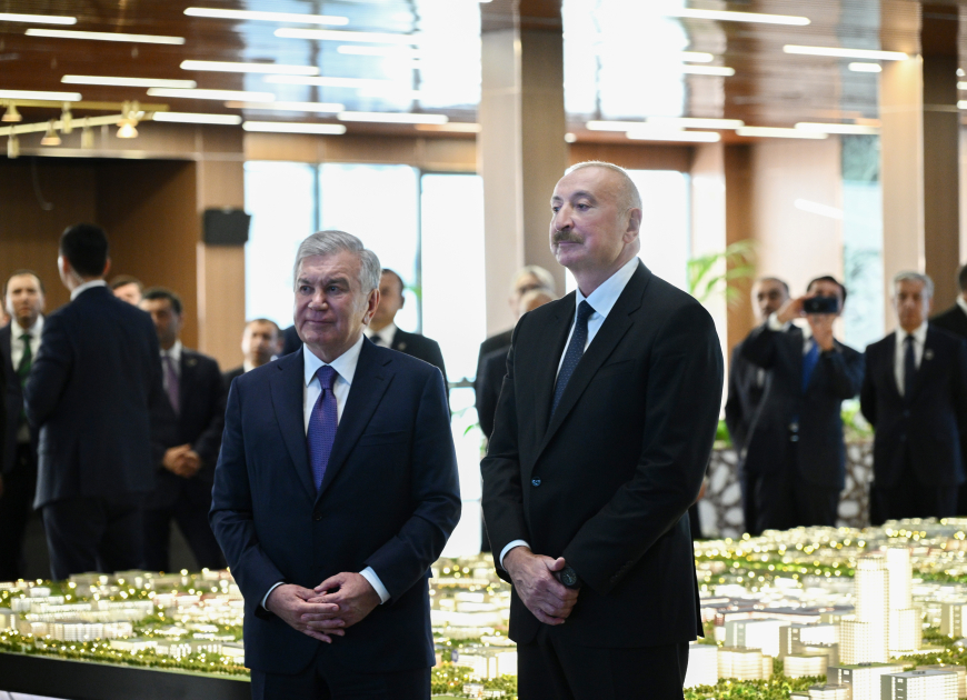 Prezident İlham Əliyev Özbəkistanın ən böyük şəhərsalma layihəsi - “Yeni Daşkənd”lə tanış olub (FOTO)