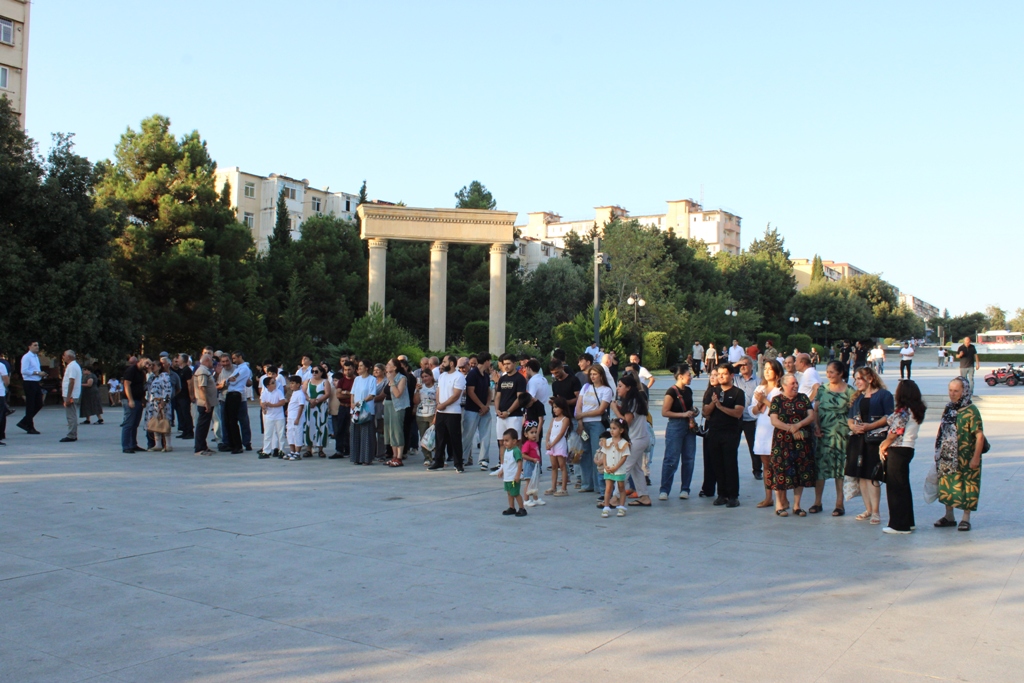Bakıda axşam konsertləri təşkil edilib (FOTO)