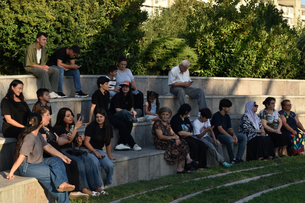 Bakıda axşam konsertləri təşkil edilib (FOTO)