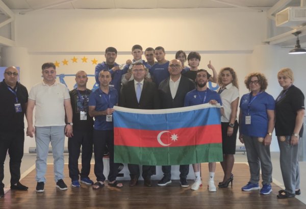 Azərbaycan ağırlıqqaldıranı Avropa birinciliyində 3 qızıl medal qazanıb