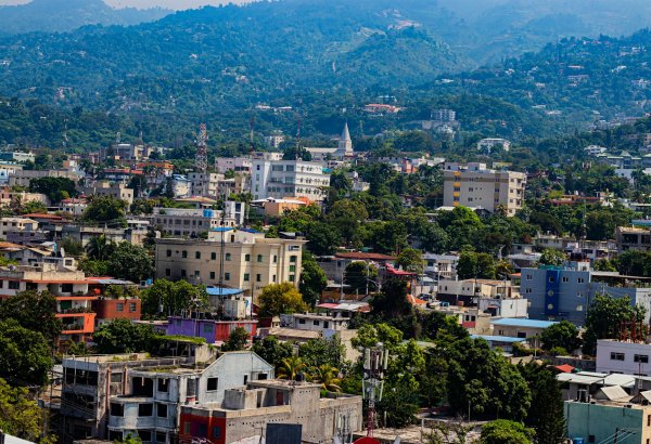 Haitidə quldur dəstəsinin şəhərə hücumu nəticəsində 42 nəfər həlak olub