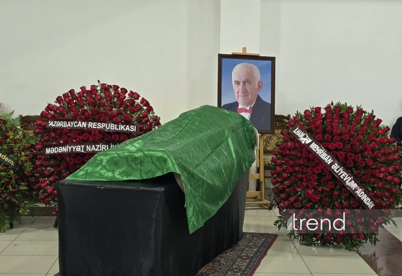 Xalq artisti Tofiq Bakıxanov II Fəxri xiyabanda dəfn edilib (FOTO) (YENİLƏNİB)