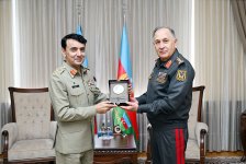 Azərbaycan Ordusunun Baş Qərargah rəisi Pakistan nümayəndə heyəti ilə görüşüb (FOTO)
