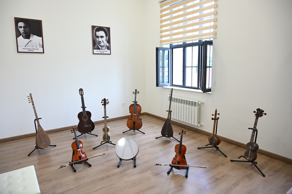 Birinci vitse-prezident Mehriban Əliyeva Bilgəh incəsənət məktəbinin açılışında iştirak edib (FOTO)