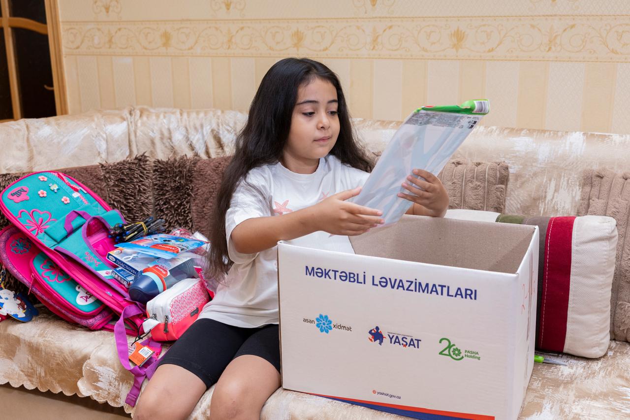 PAŞA Holding-in və “YAŞAT” Fondunun birgə təşkilatçılığı ilə altıncı “Məktəbli ləvazimatları” layihəsi reallaşdırılır (FOTO)