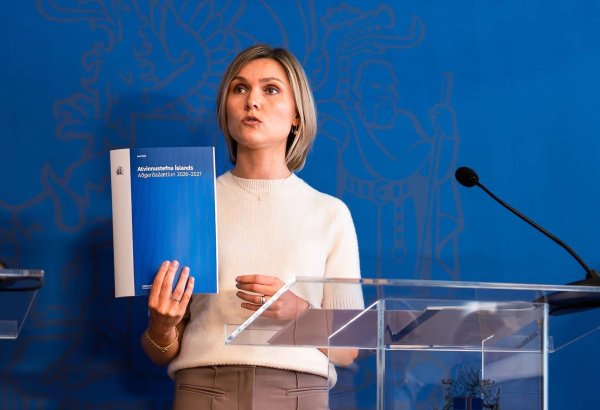 Nəticə "uğursuzluq deyil", "demokratiyanın qələbəsidir" - İslandiya Baş naziri Kristrun Frostadottir