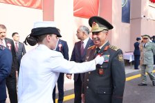 Azərbaycan müdafiə naziri Türkiyədə hərbi məktəblərin buraxılış mərasimlərində iştirak edib (FOTO)